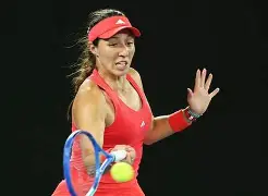 爱游戏体育-Karsa焦点对战，德约科维奇与50激战IG分钟，刷新纪录胜负难料！