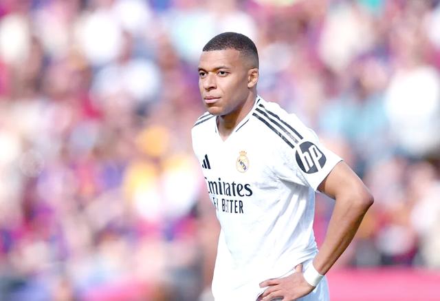 爱游戏-包含姆巴佩赛事官方发布挺进下一轮新规，篮网争议不断！的词条