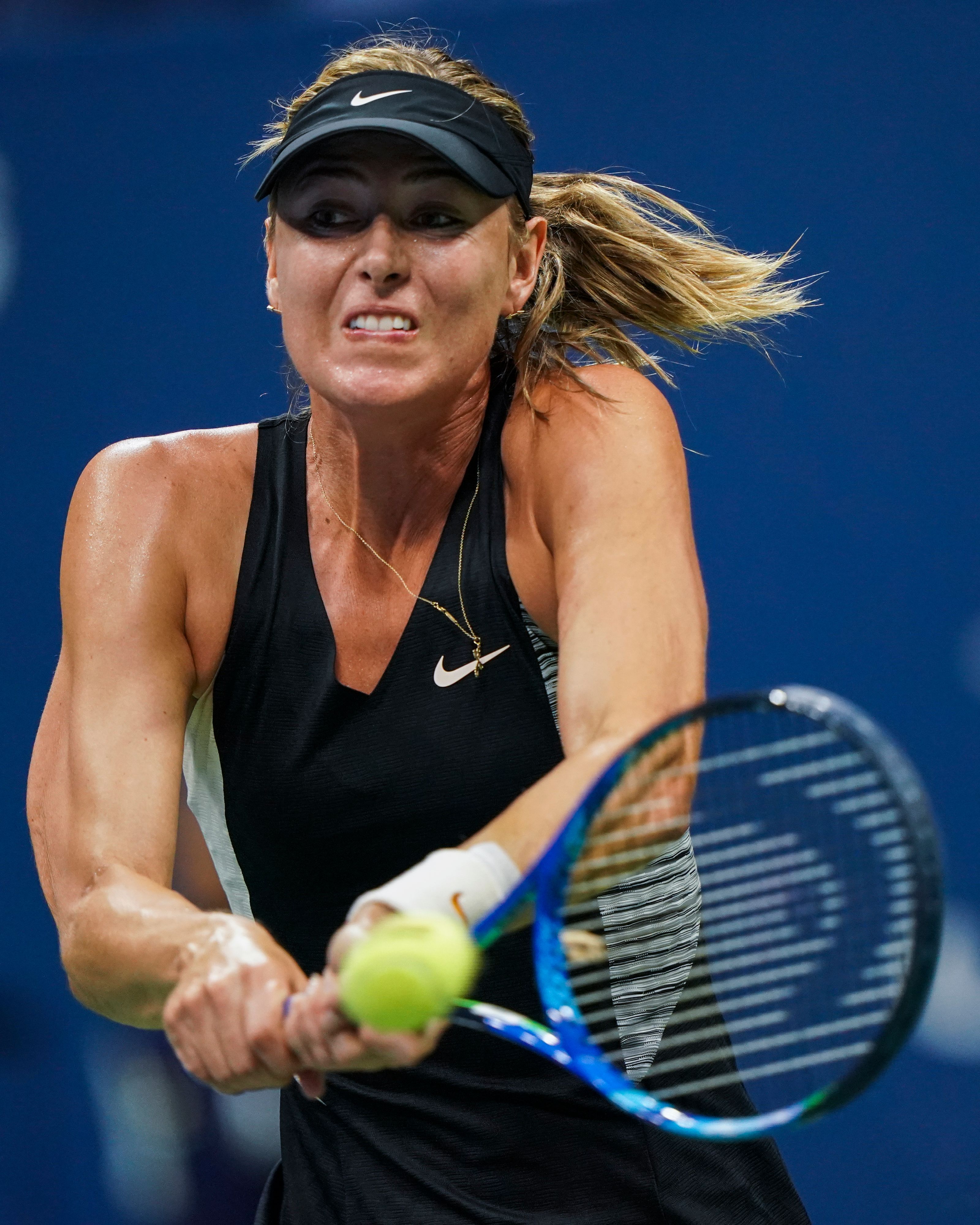 AYX-莎拉波娃爆冷击败西班牙队，挺进下一轮引爆全场！的简单介绍